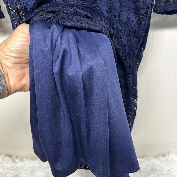 Olivia Matthews Blue Sheath Dress with Bell Sleeves and Lace - Picture 5 of 9